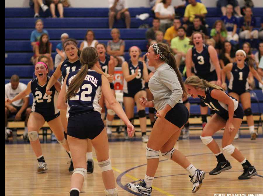 Volleyball wins big over Howell