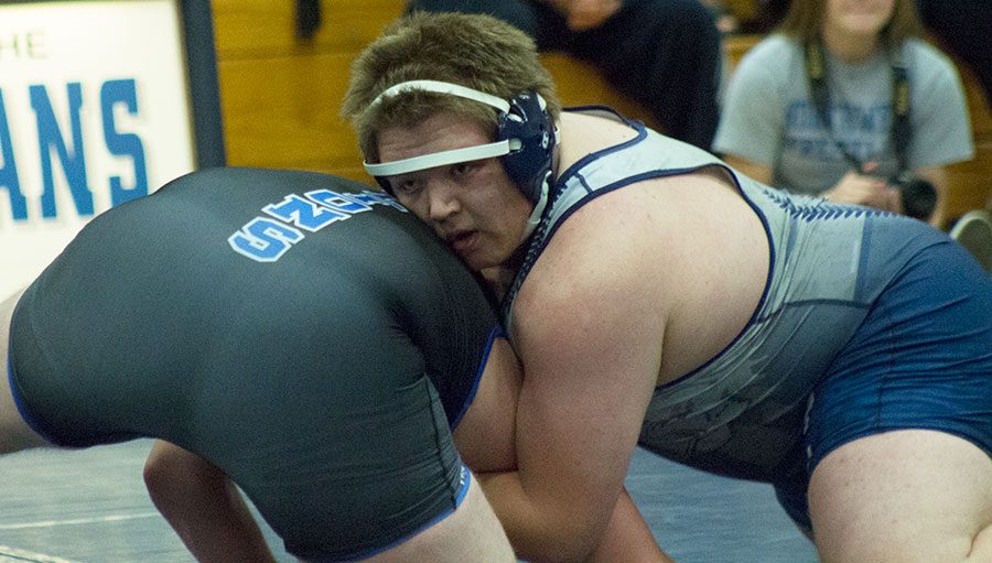 Scott Arnold prepares to take down an opponent.