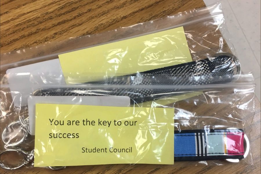 During the preparation for the gift giving in Mrs. Dennigmans room, this is what the key chains looked like. Most have chosen to use the key chain as is,but some have simply kept them as a mementos from the school. 