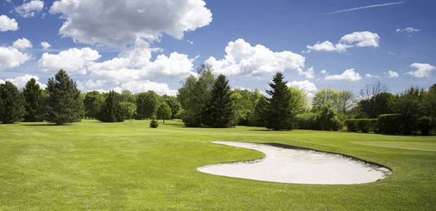 Links at Dardenne is one of the main courses where FHCs golf team practices. 