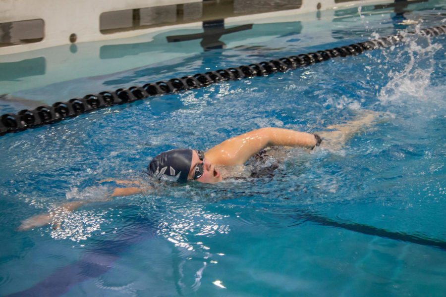 Senior Emma Fox as she swims the freestyle.