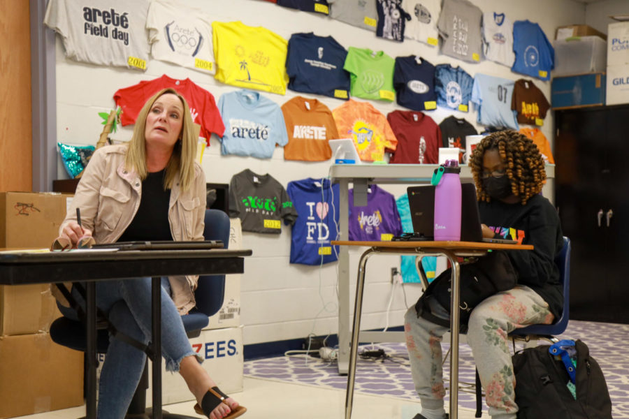 Ms. Zykan conducts a brainstorming session for new t-shirt designs. Zykan is responsible for creating different t-shirts for clubs and events like Arte.