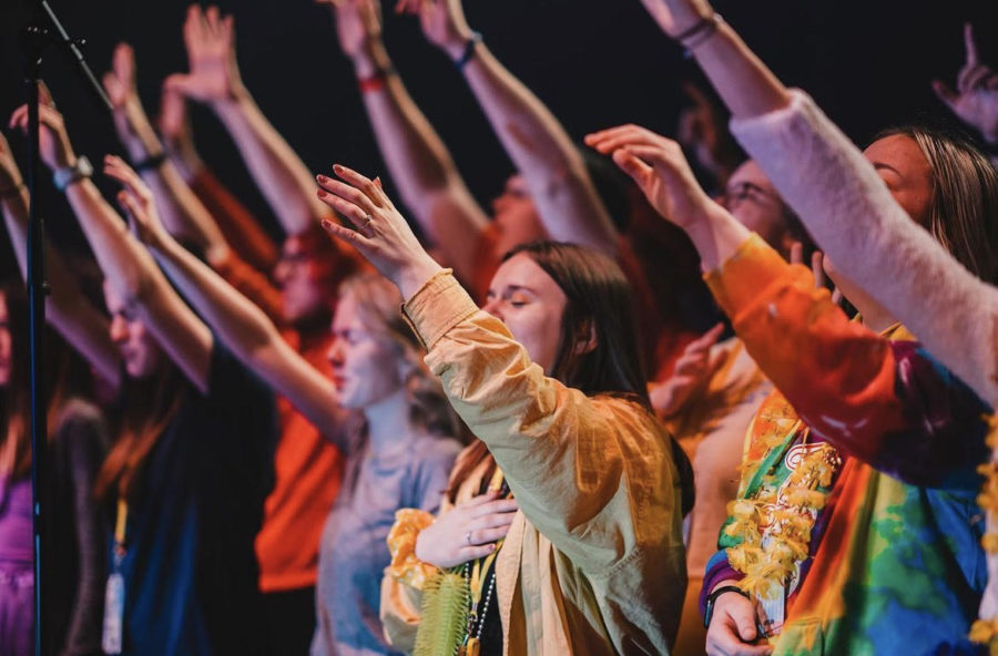 Senior JoAnna Grgurich partakes in worship at Waypoint Church. Since joining Waypoint, Grgurich has come to find peace in her connection with god. 