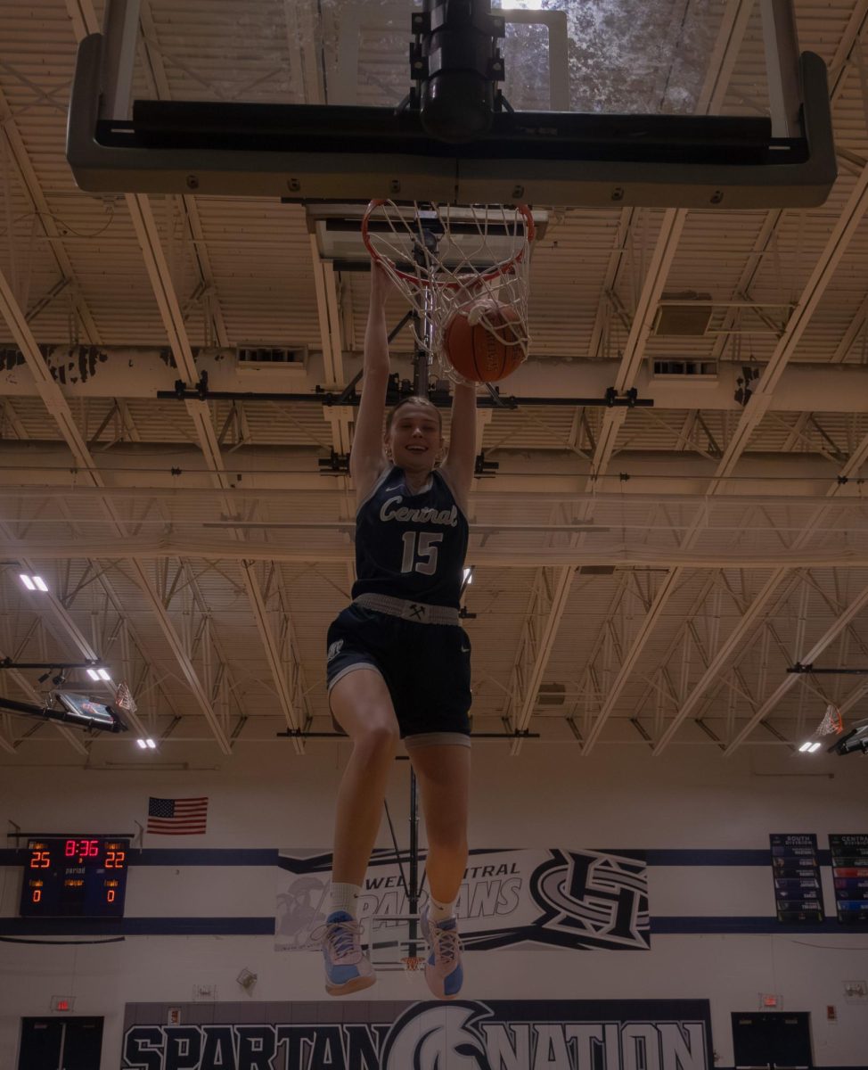 Girls basketball is starting up and for junior Sam Painter, this means hours upon hours of hard work and dedication. Although the season will be filled with challenges and obstacles along the way, Painter's determination to better herself at the sport and improve throughout the season will continue to encourage her to keep a good mindset. Painter speaks on the challenges of the season to come, as well as the rewards the sport comes with. 

“Although it is difficult to try to keep my grades up while using most of my energy at basketball, I love joking around and being able to have that group of friends when I’m at practice,” Painter said. 